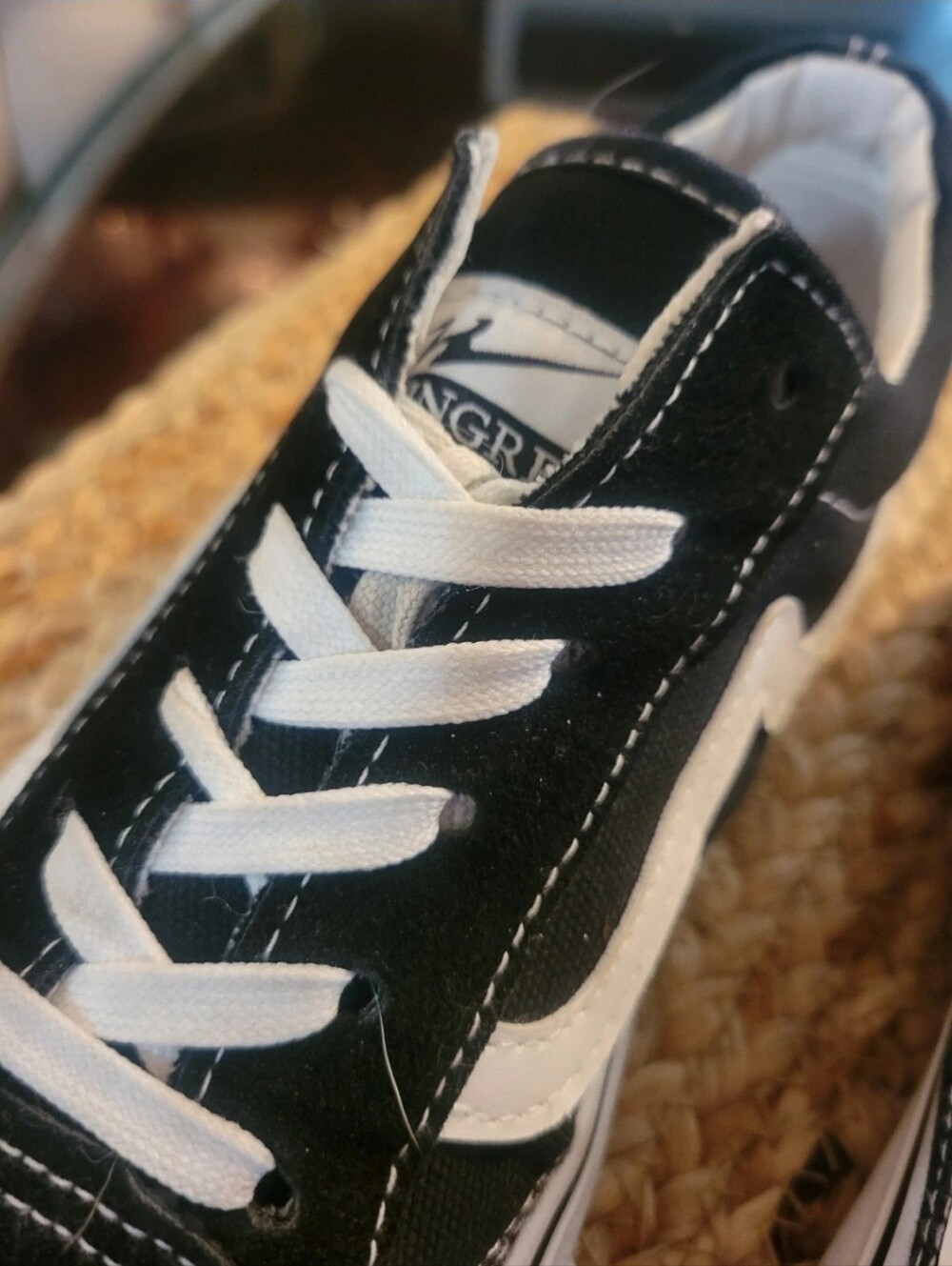 Womans Sneakers - Picture 7 of 14
